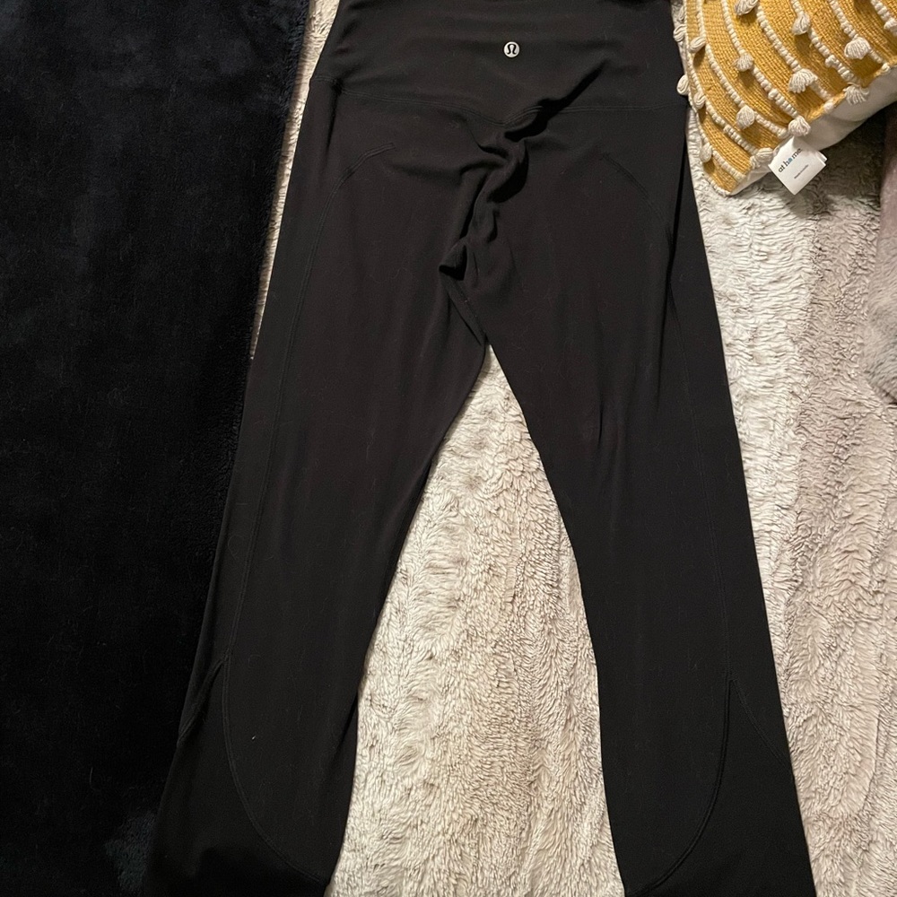 Lululemon Align 23” scallop hemmed legging